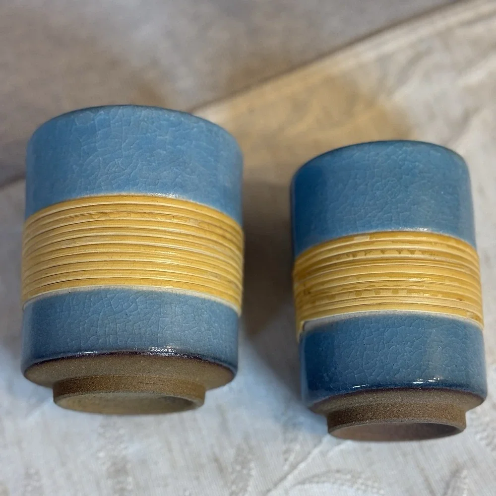 Vtg Tea Cups Crackled Pottery‎ Blue and Bamboo Wrapped. Sake Or Tea. Set of 2